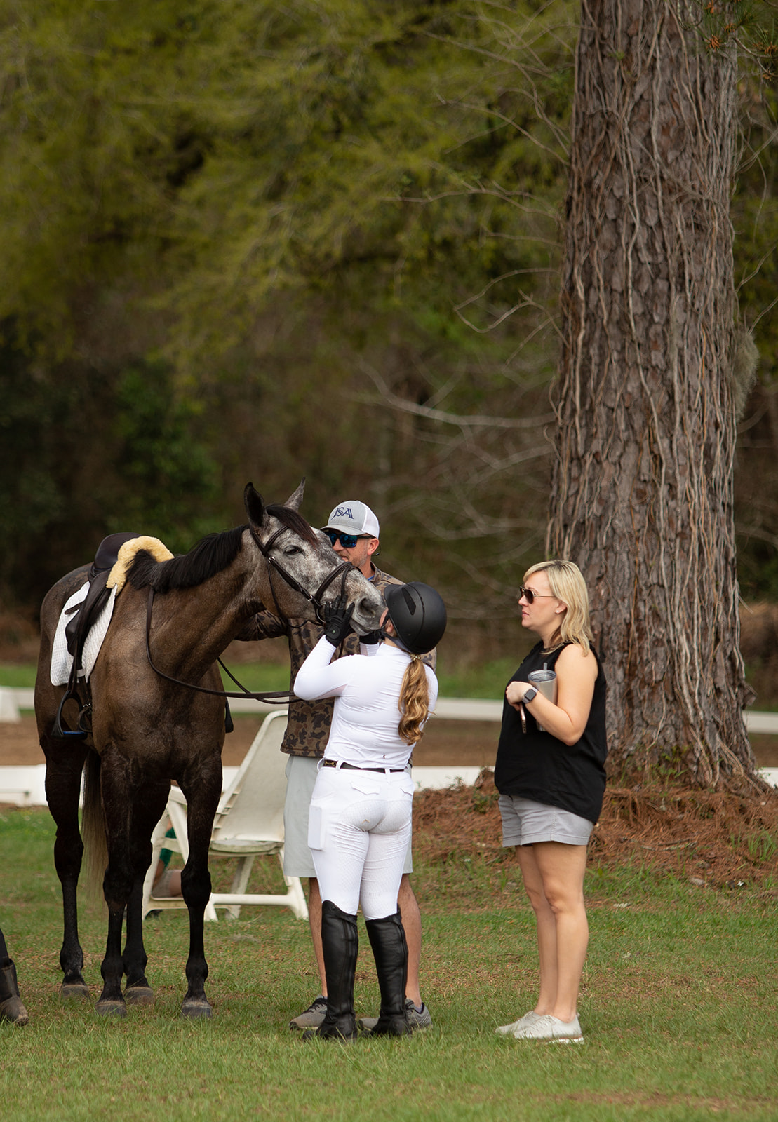 Behind the Scenes from Eventing competition in Tallahassee, FL at Mahan Farm. calicoandchrome.com