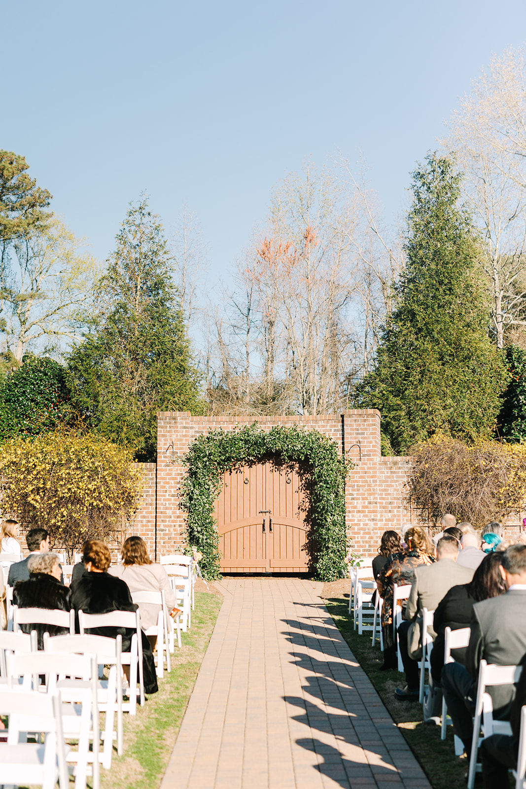 The Oaks at Salem wedding ceremony