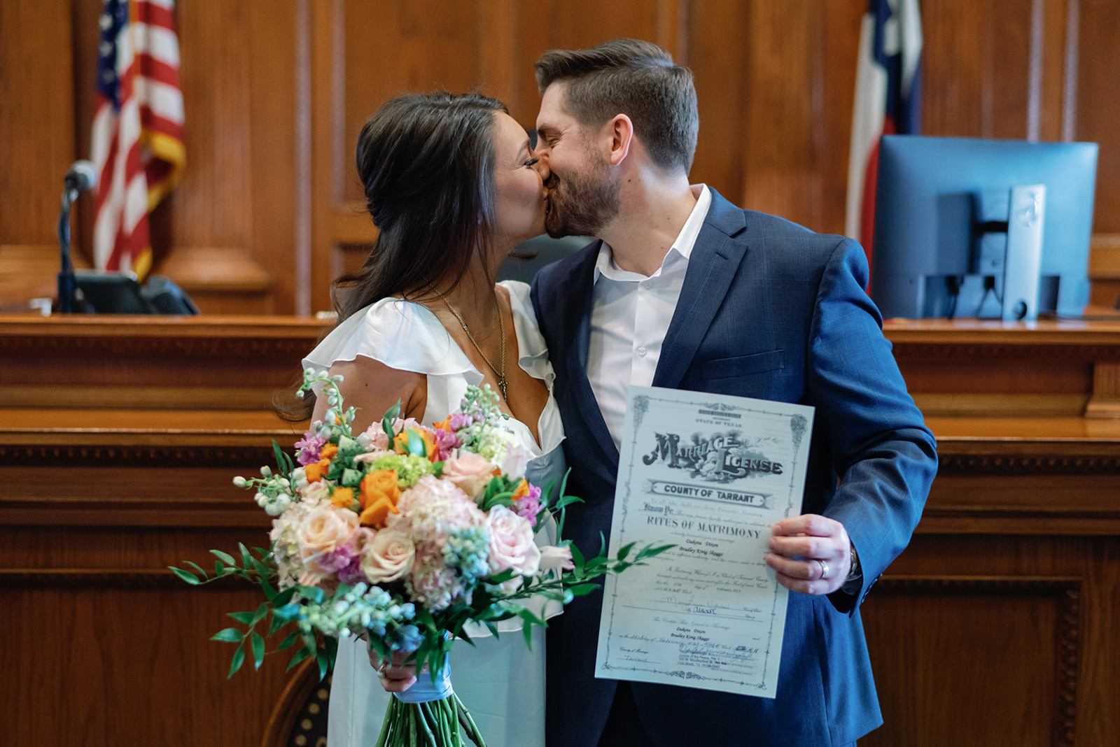 Elopement photographer Fort Worth, intimate Courthouse wedding, photographer, hotel drover,