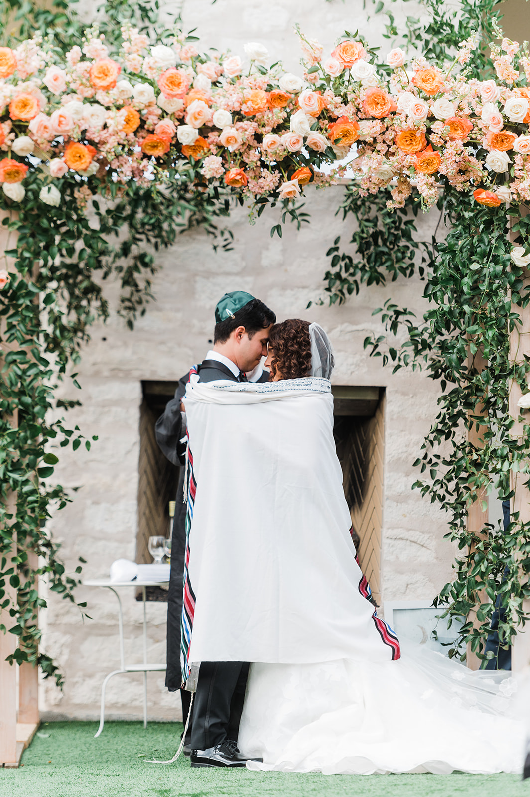 Jewish wedding at The Arlo in Austin, TX.