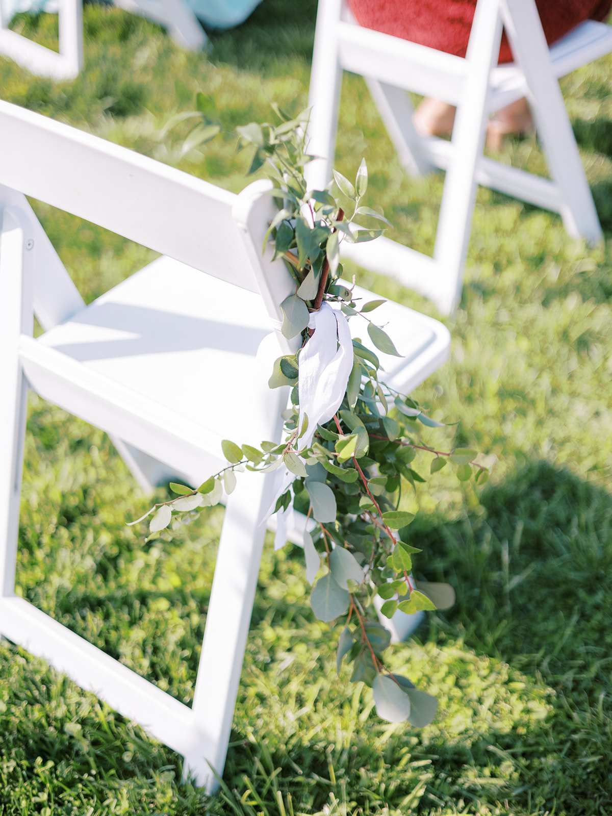 morais vineyard winery virginia bealeton wedding details rustic white rose florals elegant minimalistic pinterest ideas